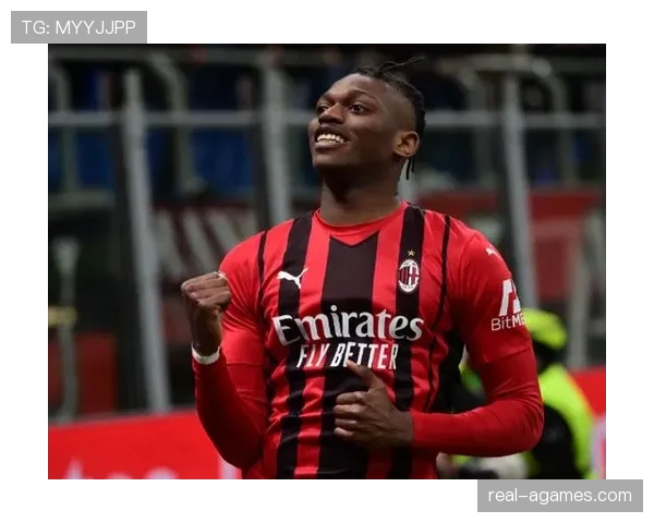 AC米兰中场缺少关键连接点，组织与推进环节表现受限，赛季竞争力面临考验