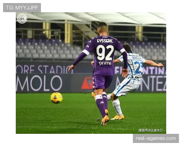 巴尔韦德与巴雷拉B2B中场效率差异解析：跑动覆盖、攻防贡献与战术适配性