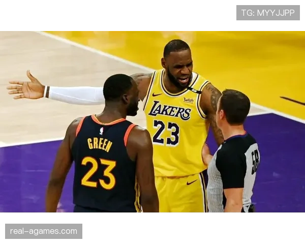 防守三秒NBA规则的完整定义及裁判判罚尺度 防守三秒NBA规则的完整定义及裁判判罚尺度